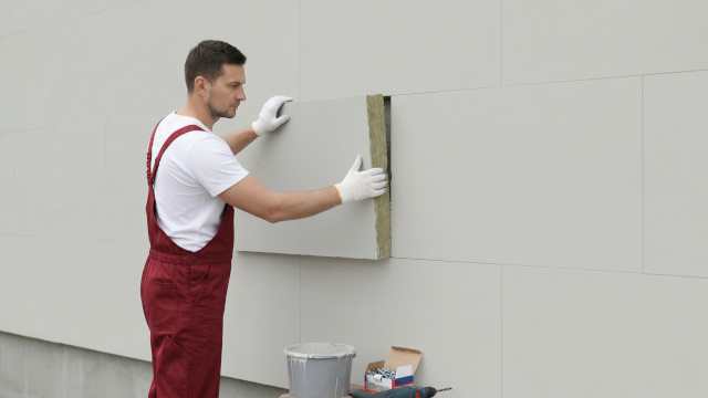 Renovierung mit Fassadenarbeiten